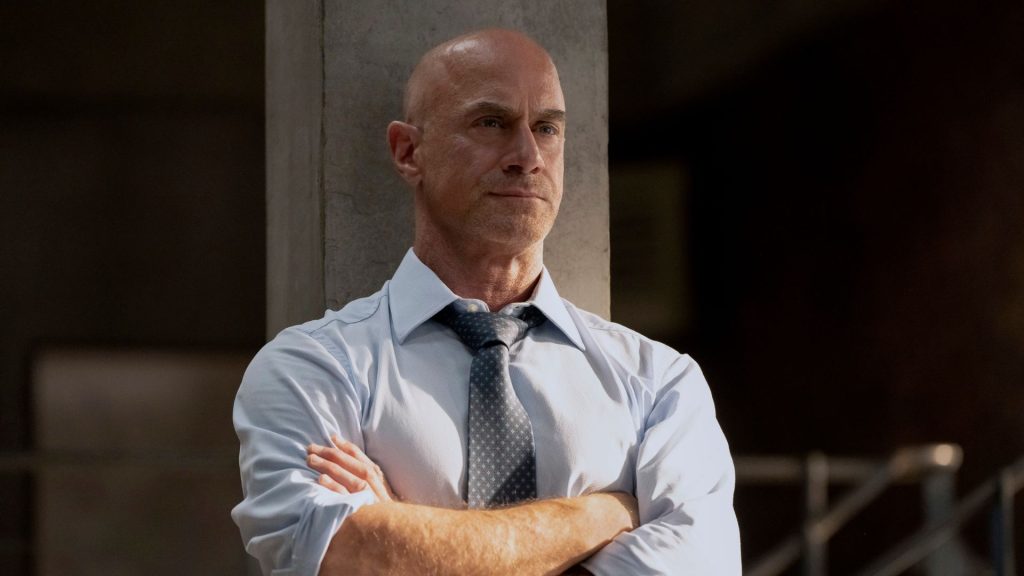 Chris Meloni ritorna in grande stile con la nuova stagione di “Law & Order: Organized Crime”...