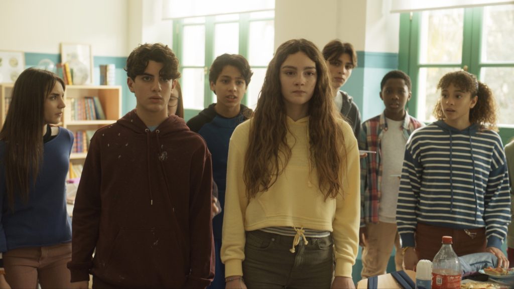 “Riv4li”: La Nuova Serie per Ragazzi su Netflix Si torna a scuola con un'importante novità: “Riv4li”...