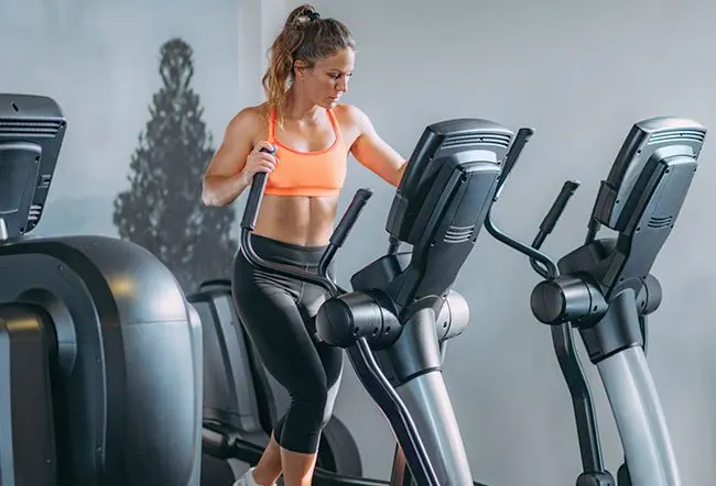 Dimagrire con la bici: perdere grasso addominale è possibile con il ciclismo regolare