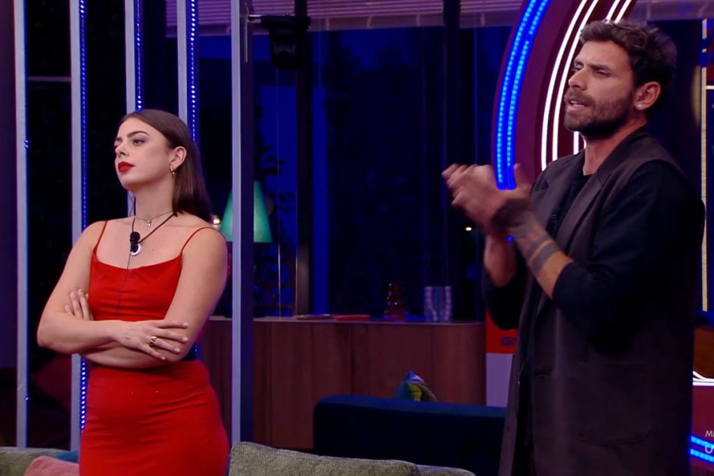 Sonia Bruganelli accusa Domenico D'Alterio al Grande Fratello 2025 e difende Benedetta Stocchi: lui...