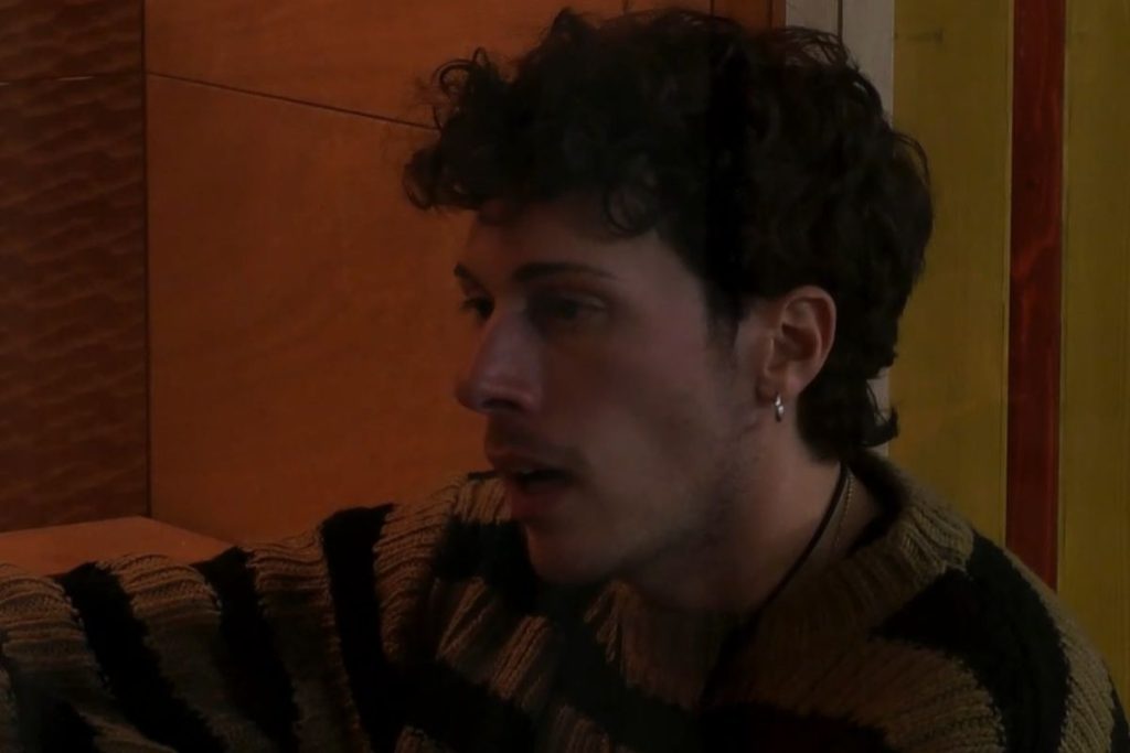 Il rapporto difficile tra Francesco Rana e Donatella Mercoledisanto al Grande Fratello 2025 Il clima...