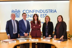 Accordo tra Ance e Intesa Sanpaolo per promuovere la transizione sostenibile nel settore edilizio.