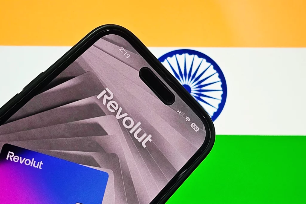 Revolut sfida le banche indiane con tariffe Forex trasparenti e senza sorprese.