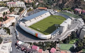 CATANZARO (ITALPRESS) – Lo Stadio Ceravolo di Catanzaro sta per subire una trasformazione radicale...
