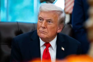 Trump: “Gli USA detengono il maggior numero di armi nucleari al mondo, nuovi test in arrivo”