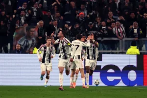Juventus e Sporting pareggiano 1-1: Vlahovic non basta, vittorie europee ancora lontane.