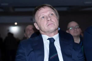 Francesco Lollobrigida e il Futuro della Normativa sulla Deforestazione Durante la Direzione...