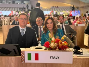 Santanchè a Riad per rafforzare le relazioni tra Italia e Arabia Saudita.