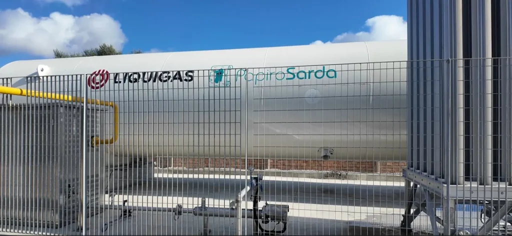 Papiro Sarda adotta il GNL per accelerare la transizione ecologica verso un futuro sostenibile.