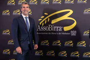 AssoBirra chiede abbassamento accise per sostenere la filiera strategica della birra in Italia.