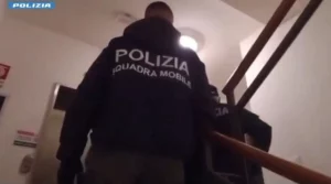 Bologna: otto misure cautelari contro rete di favoreggiatori dell’immigrazione clandestina.