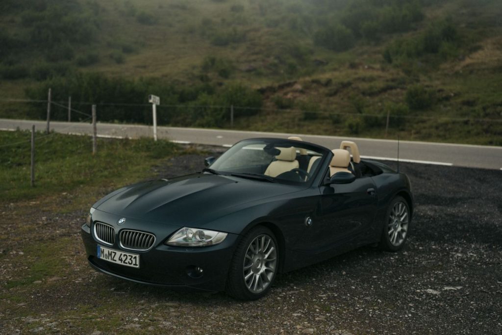 BMW Z4 Final Edition: l’ultima roadster che unisce potenza e stile in un design esclusivo.
