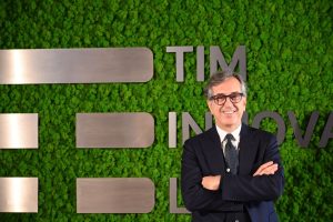 TIM: Infrastrutture più smart e sicure grazie a sistemi intelligenti di monitoraggio innovativi.