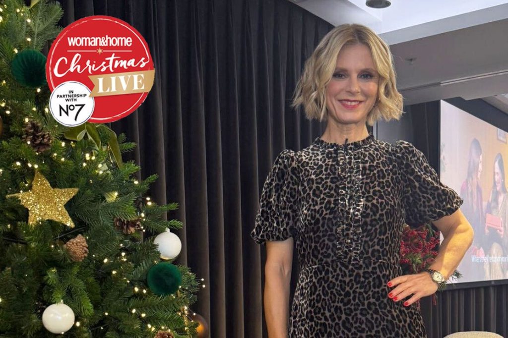 Emilia Fox: il midi dress in velluto maculato che conquista anche i più scettici!