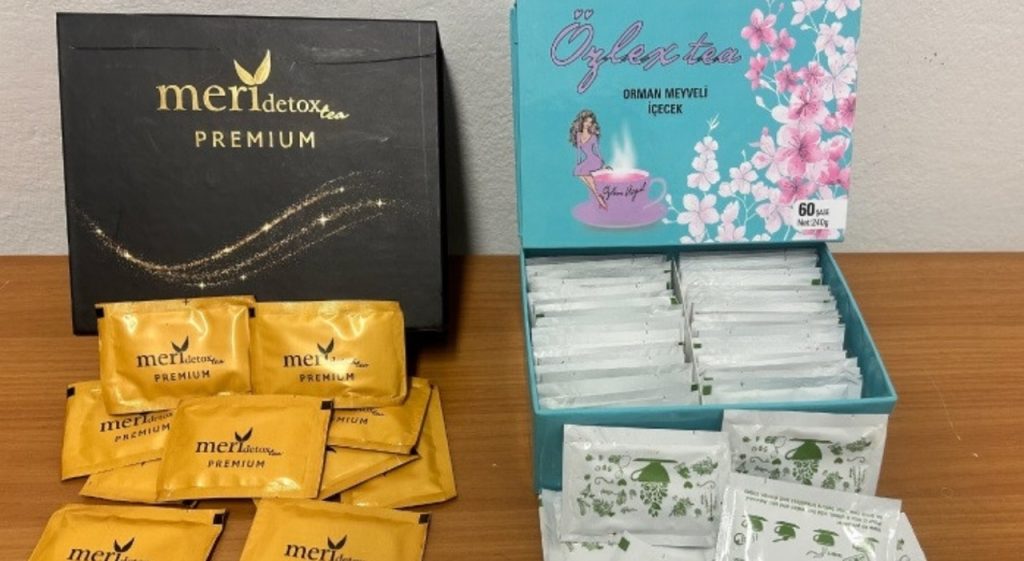 Ministero della Salute avverte: attenzione al tè dimagrante, i rischi per la salute.