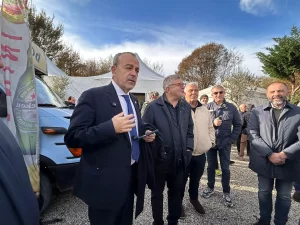 Un buon governo si fonda sull’ascolto attivo dei cittadini e delle loro esigenze.