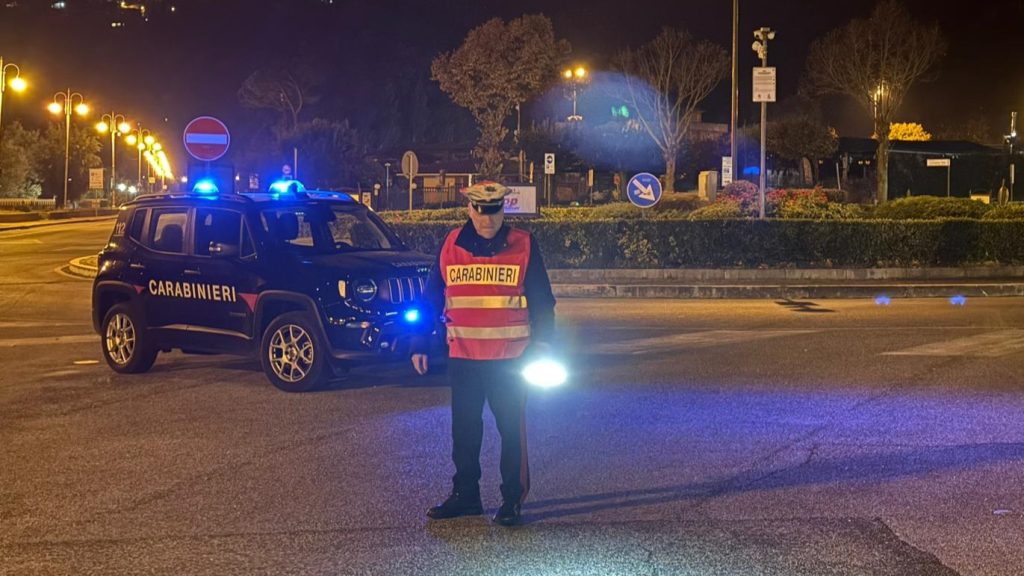 Tentato omicidio a Castel Gandolfo: tre arresti dopo un violento litigio in discoteca.