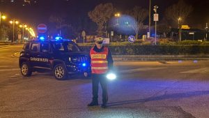 Tentato omicidio a Castel Gandolfo: tre arresti dopo un violento litigio in discoteca.