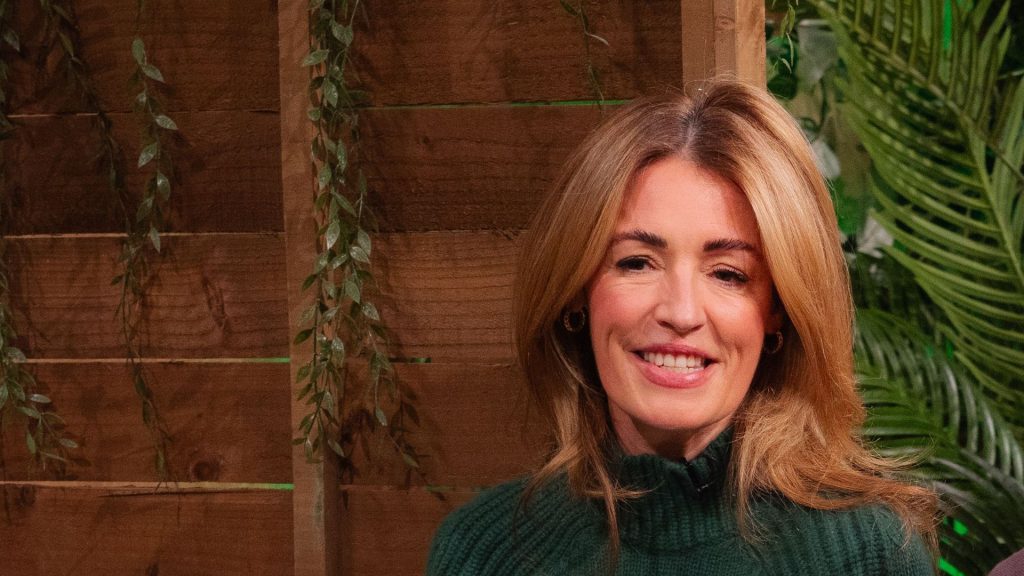 La Magia dei Maglioni in Inverno Con l'inverno ormai inoltrato, non c'è nulla di più piacevole che...