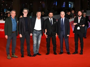 Al cinema il documentario “Rino Gaetano sempre più blu” di Verdelli e Rea