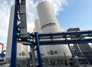 Europa aumenta import GNL mentre calano le forniture dalla Russia. Situazione critica in corso.