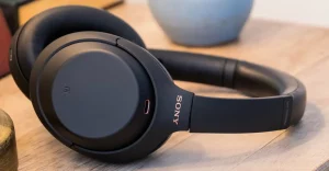 Cuffie Sony XM4 in offerta: oltre il 50% di sconto per il Black Friday!