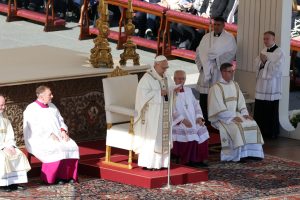 Fraternità e giustizia: Papa Leone XIV invita a combattere guerre e ingiustizie nel mondo.