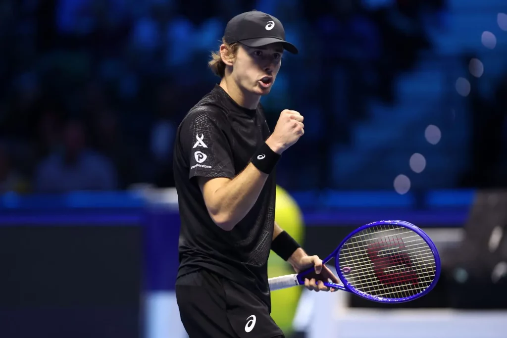 De Minaur elimina Fritz alle ATP Finals: ora guarda con speranza a Alcaraz-Musetti.