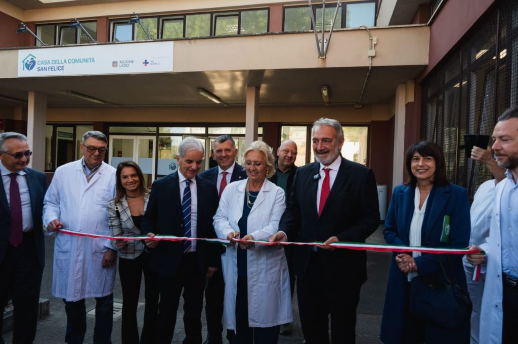 Rocca inaugura la Casa della Comunità “San Felice” a Roma: un nuovo punto di riferimento.