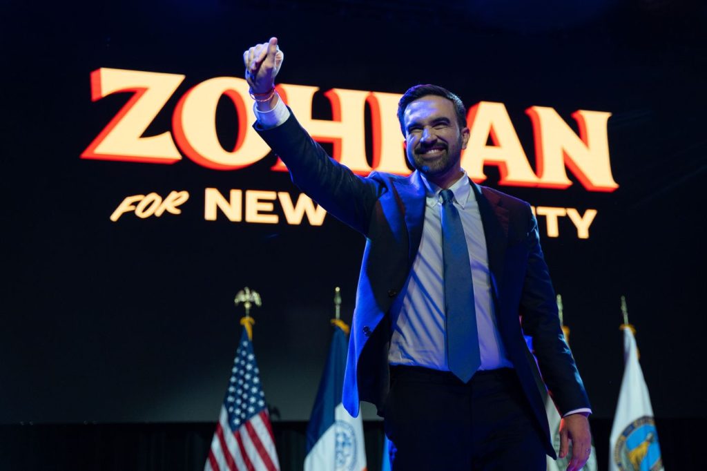 Mamdani diventato sindaco di New York: primo musulmano a guidare la Grande Mela.