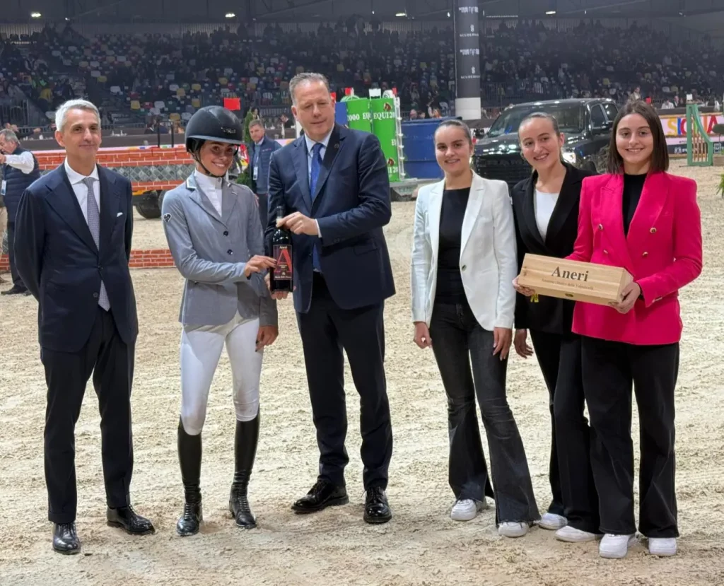 Fieracavalli a Verona: Maria Eder Ferrero vince un prestigioso premio speciale.