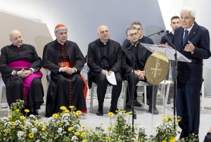 Mattarella inaugura l’anno accademico alla Pontificia Facoltà di Teologia dell’Italia Meridionale a Napoli.