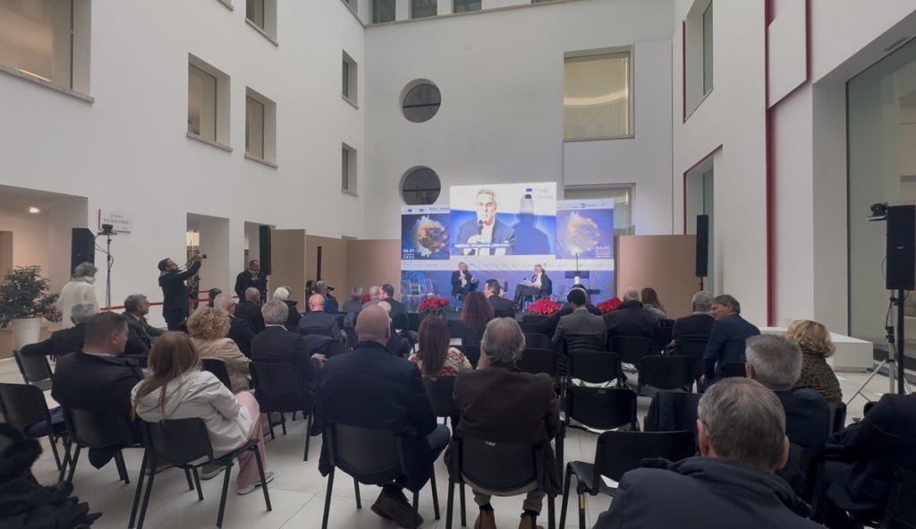 Mezzogiorno: crocevia strategico tra Europa e Africa nel cuore del Mediterraneo.