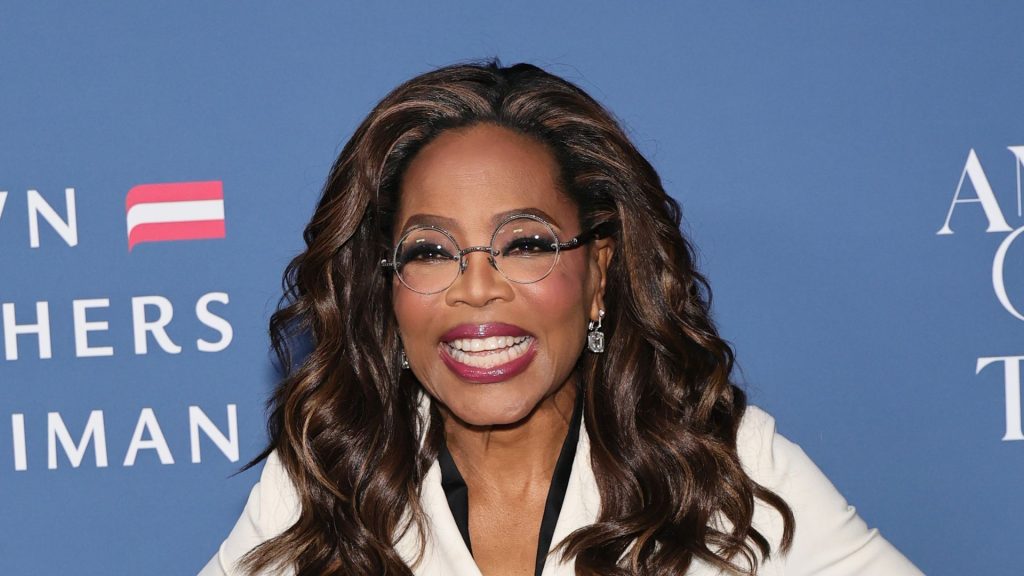Oprah Winfrey reinventa il vestito a maglia, ispirando nuove idee per l’inverno.