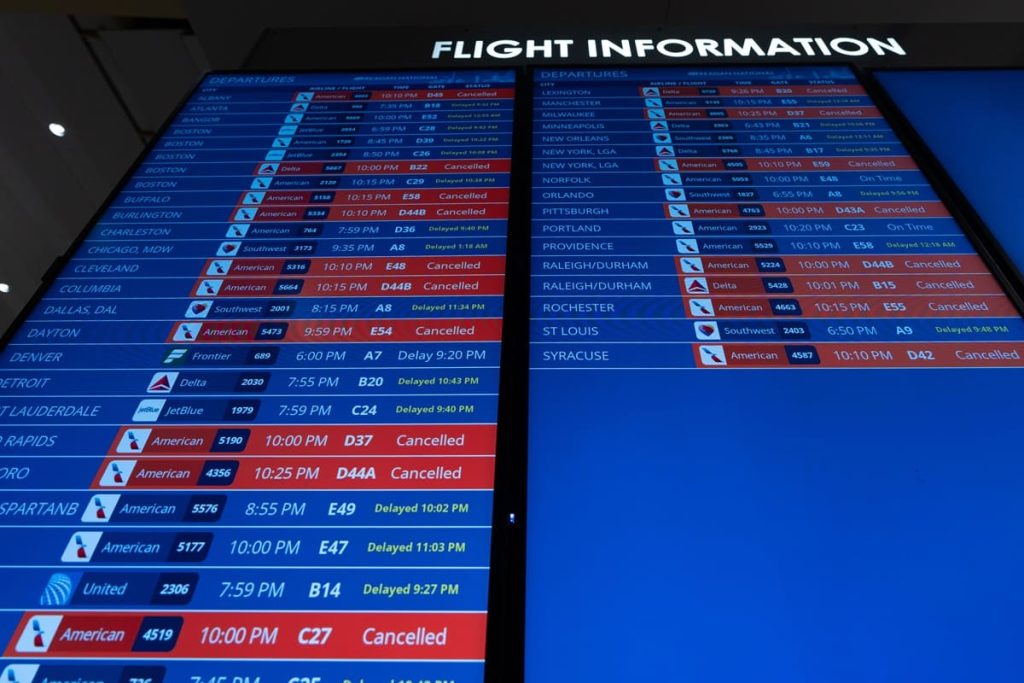 Farnesina interviene per sbloccare stipendi dei dipendenti delle basi USA in Italia.