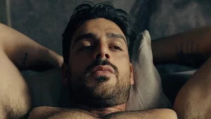 Il tatuaggio nascosto di Michele Morrone che lo imbarazza: scopri di cosa si tratta