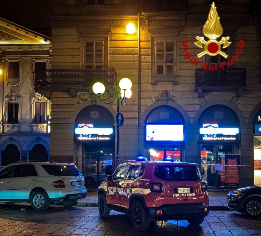 Incendio domato al Teatro Alfieri di Torino: interviene tempestivamente la squadra di emergenza.