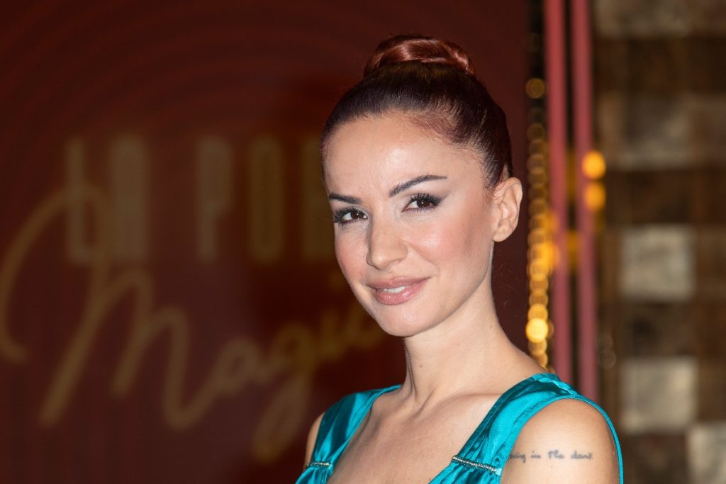 Festival di Sanremo 2026: Andrea Delogu sembra in pole position come co-conduttrice, sorpasso a...