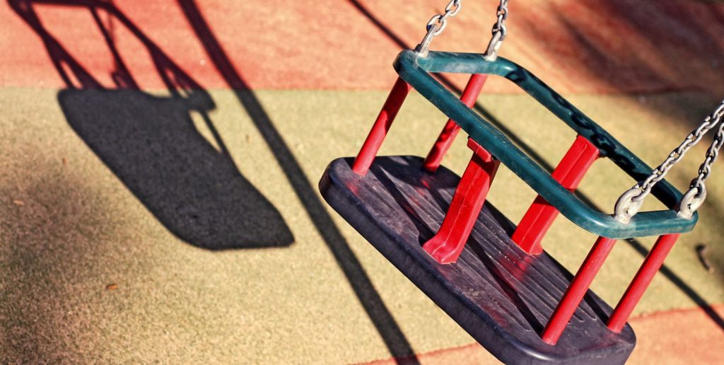 Tragedia ad Arezzo: bimbo di 2 anni perde la vita per soffocamento all’asilo.