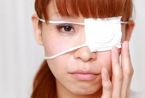 Rimedi casalinghi efficaci per lenire un’abrasione corneale rapidamente e in sicurezza