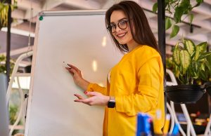 Ritrovare l’equilibrio: come gli insegnanti possono prevenire il burnout e lavorare serenamente.