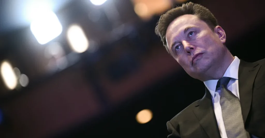 Grok e la sua strana adorazione per Elon Musk: un fenomeno da analizzare.