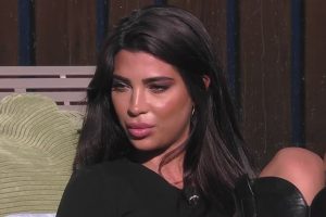 Sono stata una signora: accuse al veleno scuotono la verità nascosta