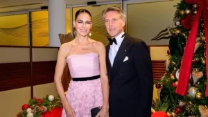 Il Messaggio Malinconico di Adriana: Una Separazione Imminente? Secondo quanto riportato dal...