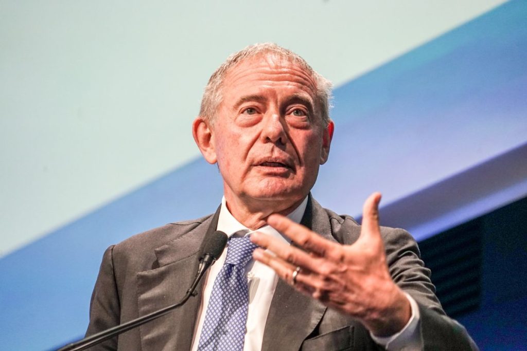 Il ministro delle Imprese e del Made in Italy, Adolfo Urso, ha avviato una serie di incontri con...