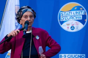 Emma Bonino ricoverata al San Filippo Neri di Roma: condizioni stabili e sotto osservazione.