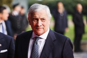 Tajani: il Governo punta a 700 miliardi per l’export italiano.