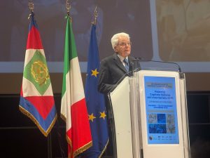 Mattarella: “Il volontariato, vero allenamento per una democrazia attiva e concreta.”