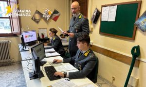 LUCCA (ITALPRESS) – Le forze del Comando Provinciale della Guardia di Finanza di Lucca hanno portato...
