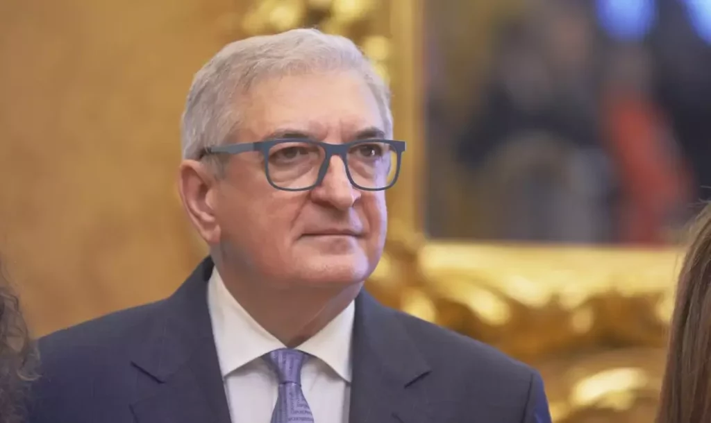 La maggioranza unita: gli aiuti all’Ucraina fondamentali per raggiungere la pace.